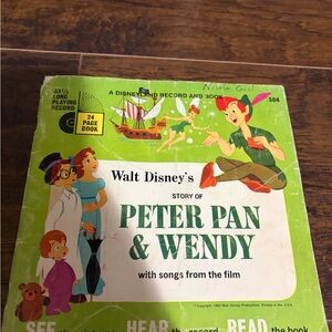 Walt Disney Peter Pan & Wendy Record & Book - Green Cover